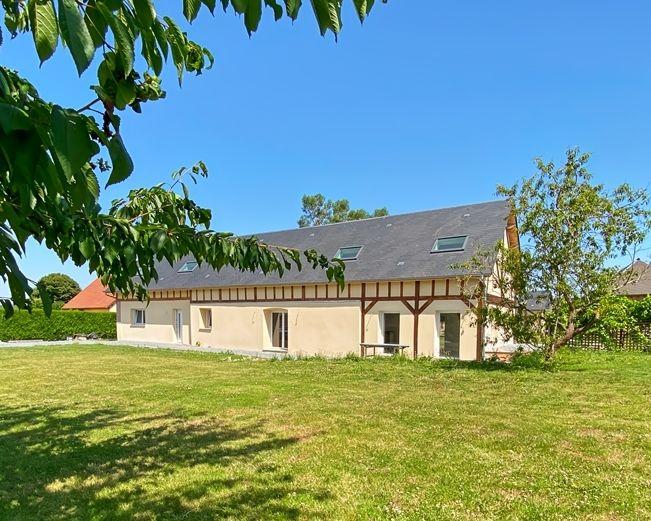 Maison - 215 m² - 8 pièces