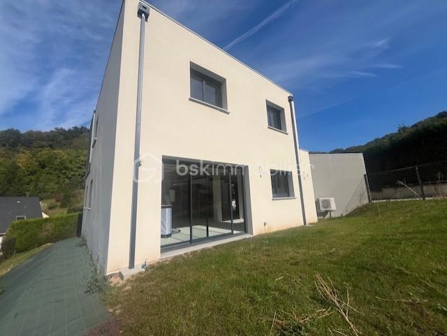 Maison - 150 m² - 5 pièces