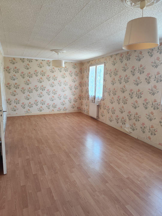 Maison - 115 m² - 6 pièces