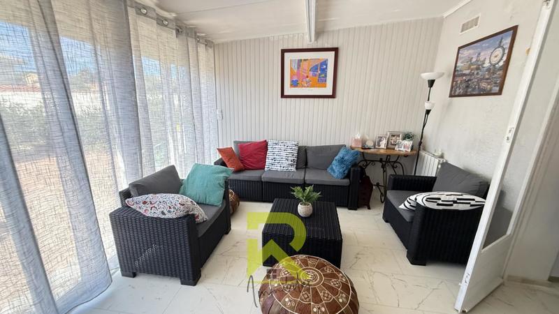 Villa - 90 m² - 5 pièces