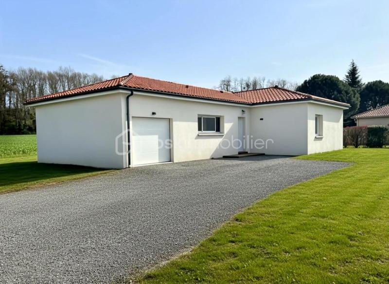 Maison - 105 m² - 4 pièces