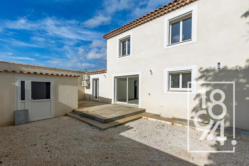 Maison - 101 m² - 4 pièces