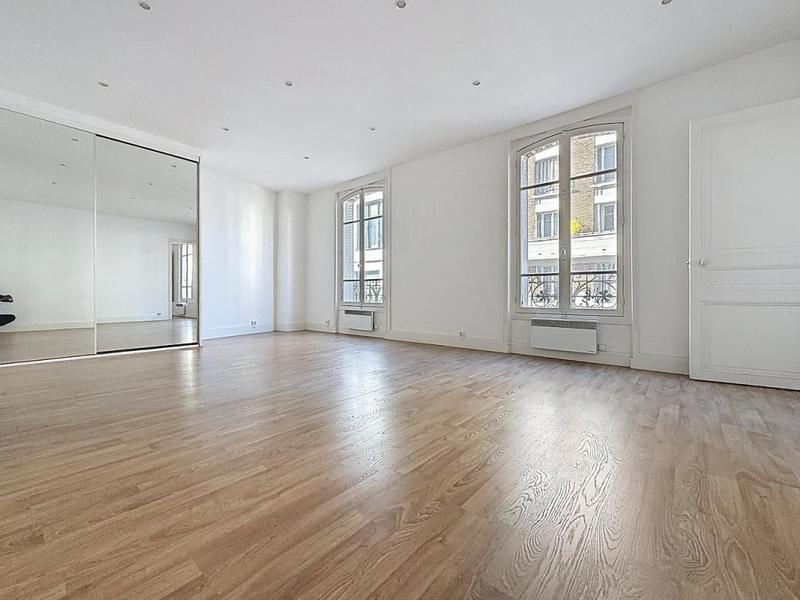 Bureau - 50 m² - 3 pièces