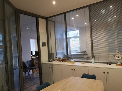 Local d'activités - 76 m²