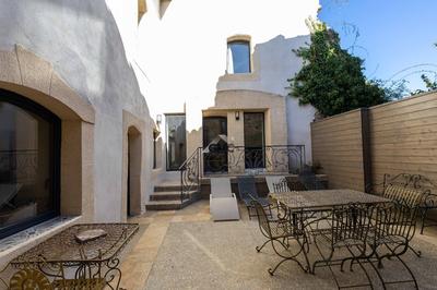 Maison - 165 m² - 6 pièces