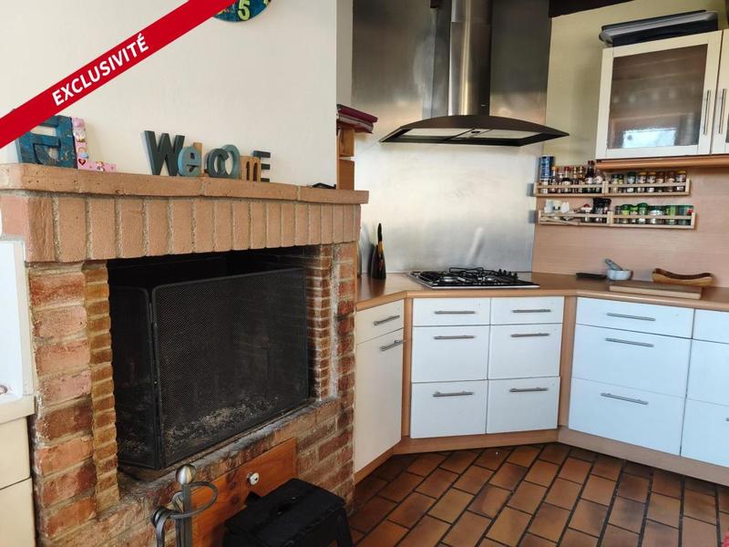 Maison - 261 m² - 9 pièces