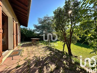 Maison - 96 m² - 6 pièces