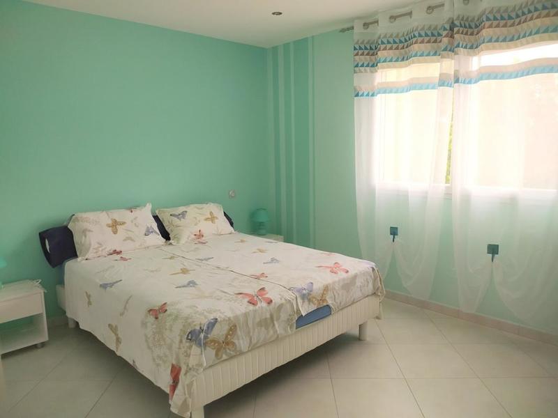 Maison - 185 m² - 6 pièces