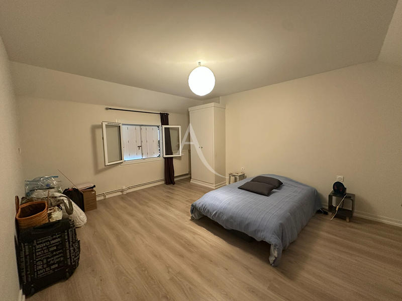 Maison - 153 m² - 7 pièces