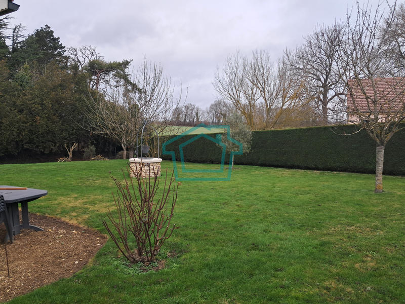 Maison - 205 m² - 7 pièces