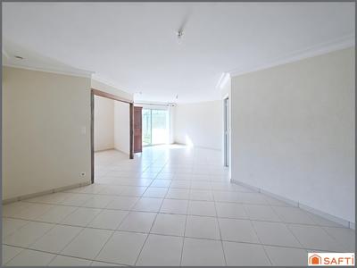 Maison - 95 m² - 3 pièces