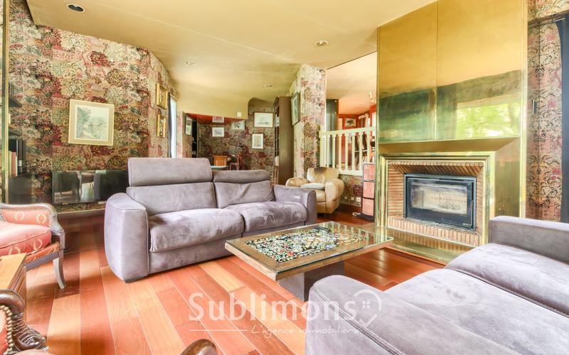 Maison - 291 m² - 6 pièces