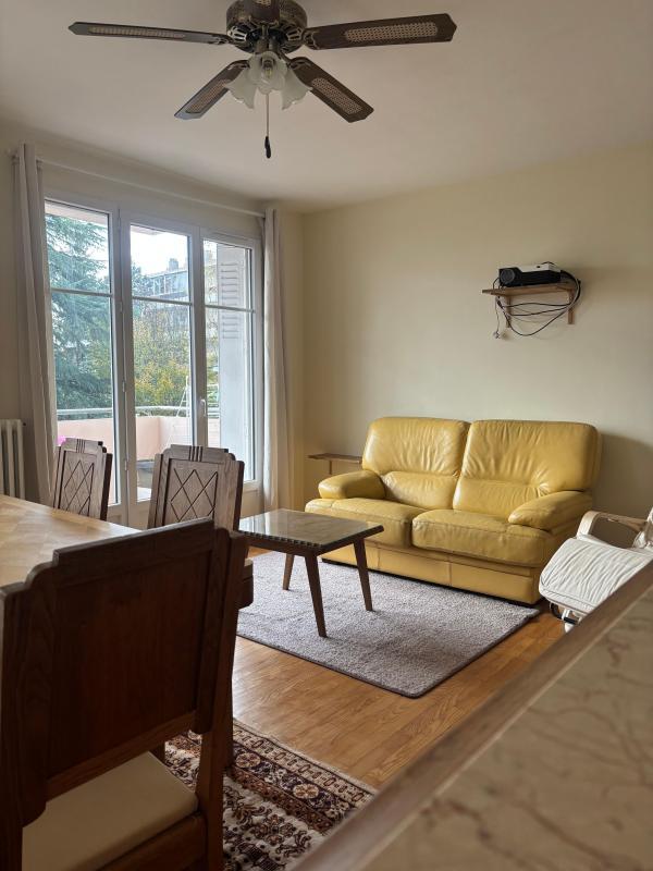 Appartement - 77 m² - 3 pièces