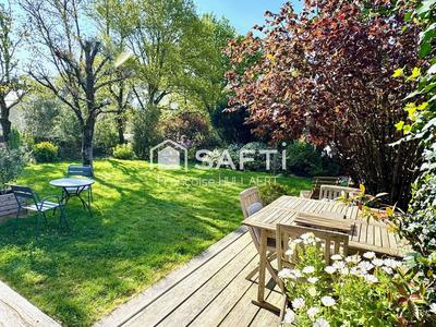 Maison - 185 m² - 7 pièces