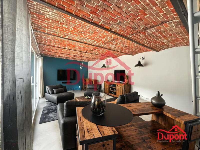 Maison - 226 m² - 8 pièces