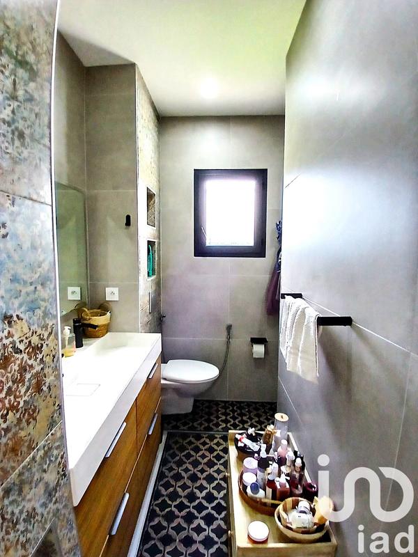 Maison - 151 m² - 7 pièces