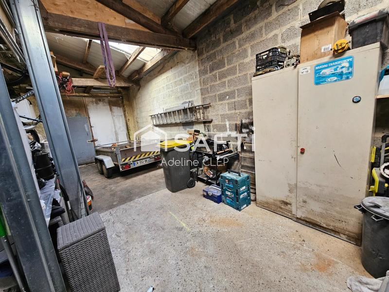 Maison - 324 m² - 15 pièces