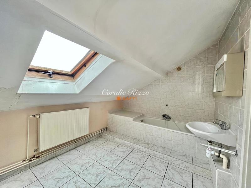 Maison - 153 m² - 4 pièces