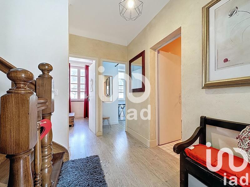 Maison de village - 246 m² - 9 pièces