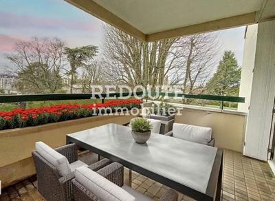 Appartement - 129 m² - 5 pièces