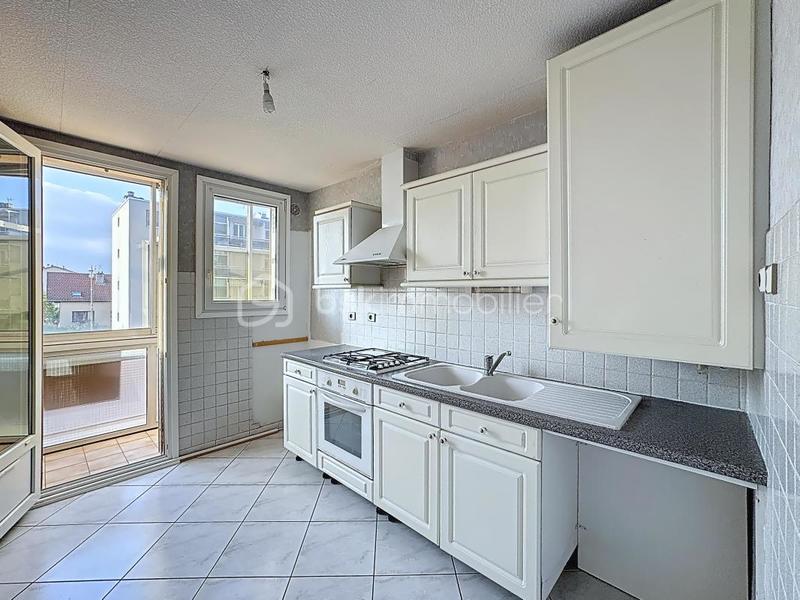 Appartement - 68 m² - 4 pièces