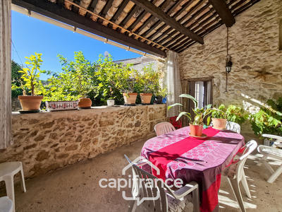 Maison de village - 100 m² - 4 pièces