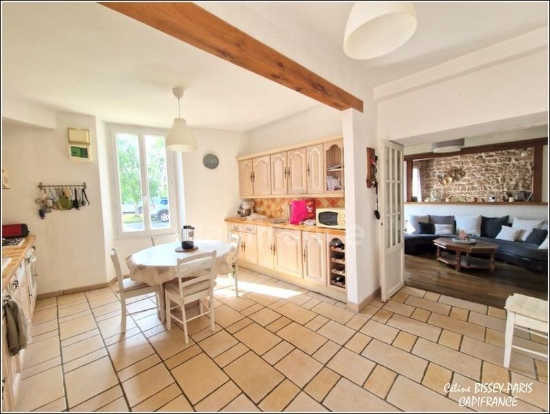 Maison - 208 m² - 7 pièces