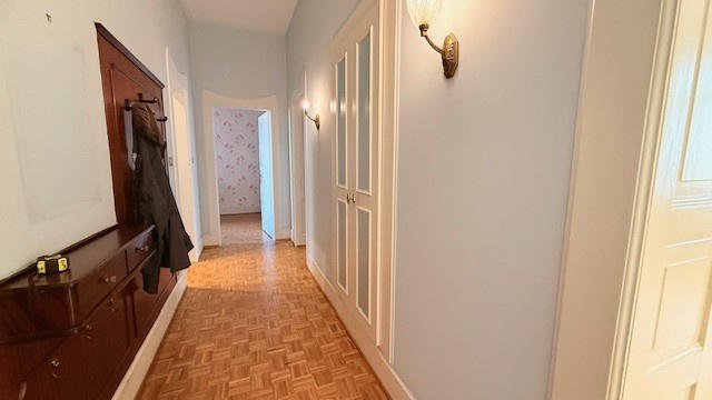 Appartement - 180 m² - 6 pièces