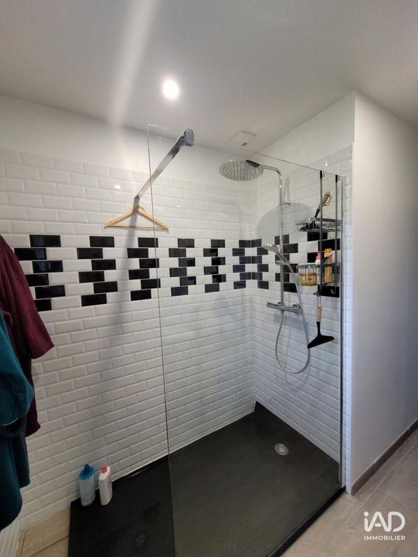 Maison - 102 m² - 5 pièces