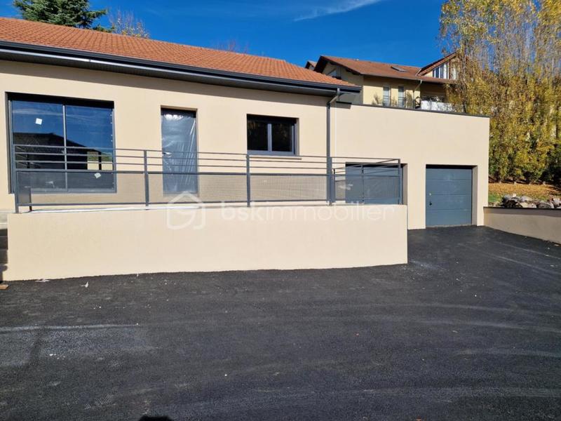 Maison - 80 m² - 1 pièce