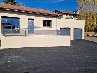 Maison - 80 m² - 1 pièce