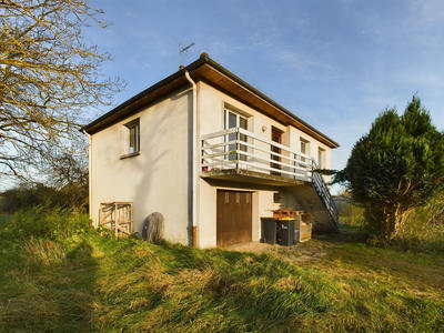 Maison - 76 m² - 4 pièces