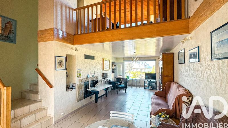 Maison - 149 m² - 6 pièces