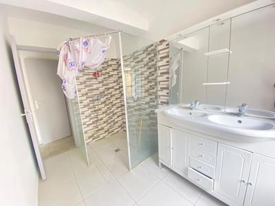 Maison - 70 m² - 3 pièces