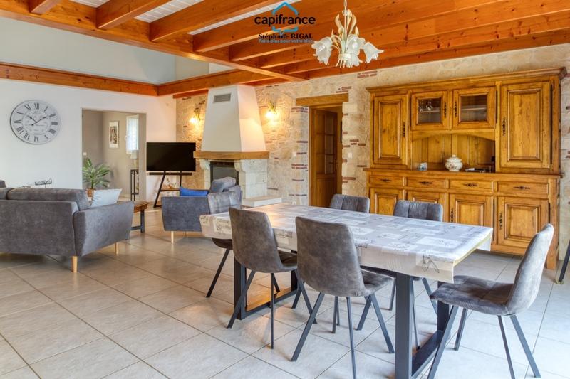 Propriété - 155 m² - 6 pièces