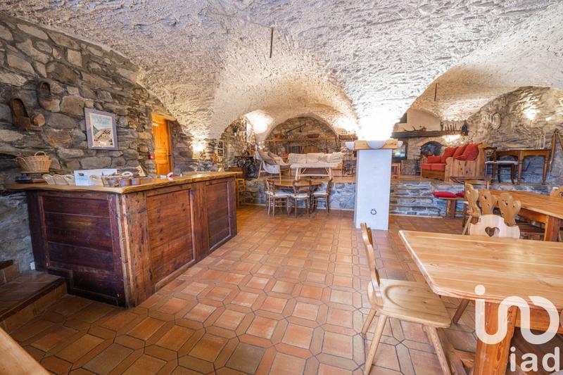 Appartement - 85 m² - 2 pièces