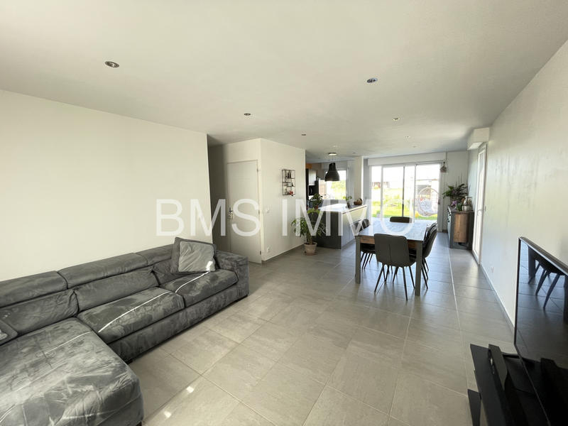 Maison - 105 m² - 5 pièces