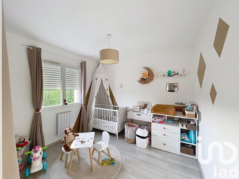 Maison - 95 m² - 5 pièces