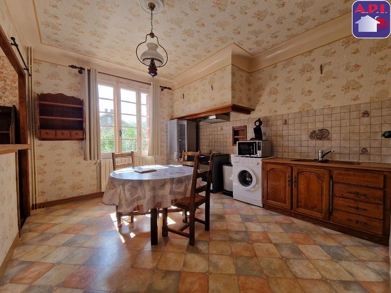 Maison - 191 m² - 7 pièces