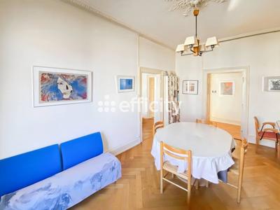 Appartement - 93 m² - 4 pièces