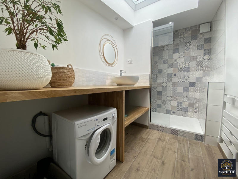 Maison - 84 m² - 5 pièces