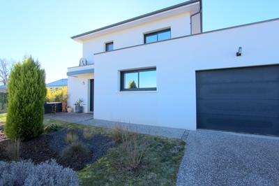 Maison - 109 m² - 5 pièces