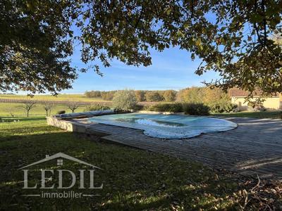 Maison de campagne - 185 m² - 5 pièces