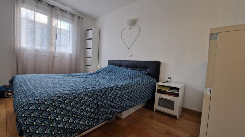 Appartement - 98 m² - 5 pièces