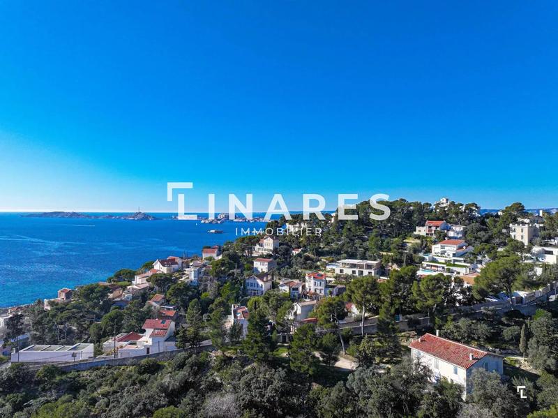 Appartement - 121 m² - 4 pièces