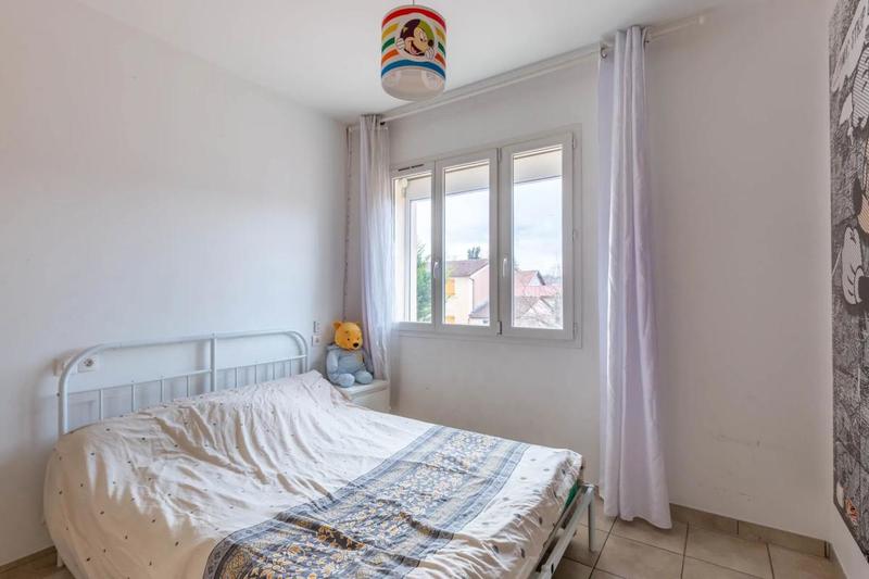 Maison - 182 m² - 7 pièces