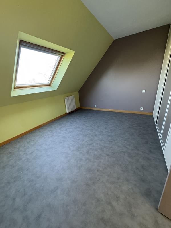 Maison - 156 m² - 8 pièces