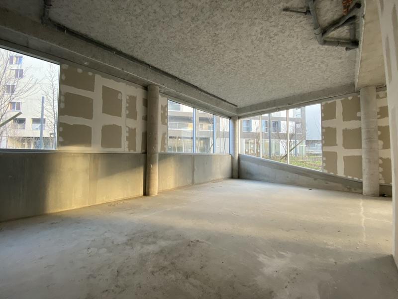 Local commercial - 368 m²