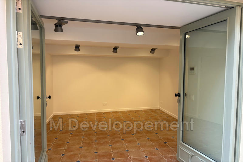 Local commercial - 16 m²