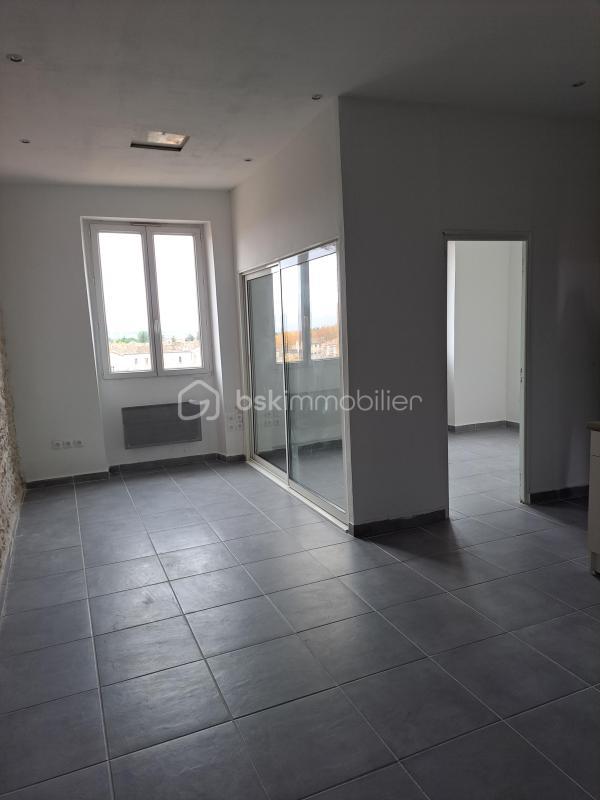 Immeuble - 155 m² - 6 pièces